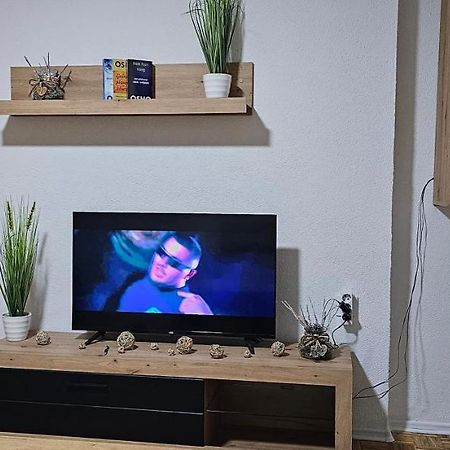 Apartmán Stan Na Dan Kozarska Dubica Bosanska Dubica Exteriér fotografie