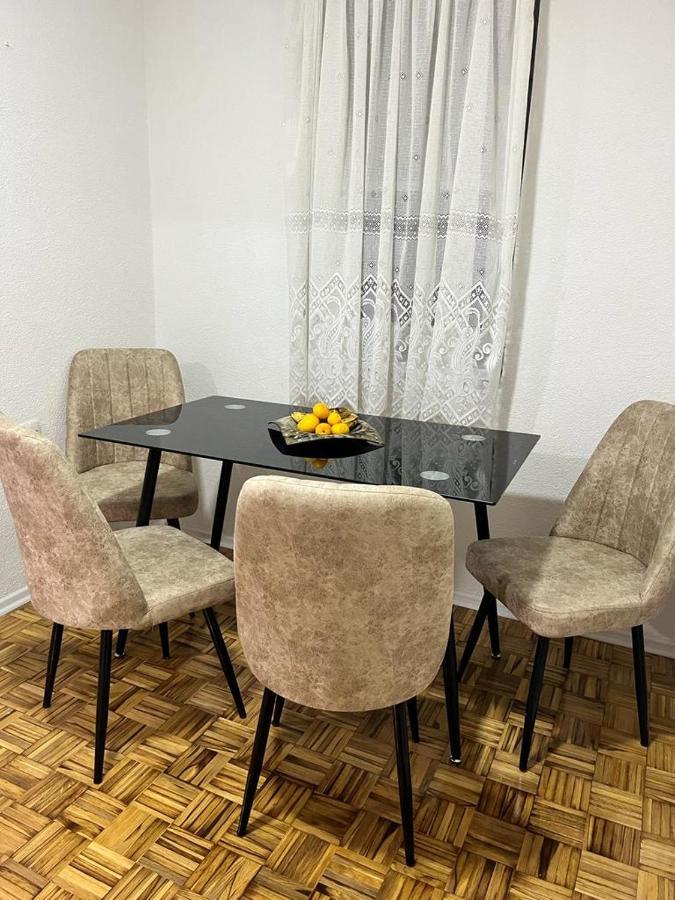 Apartmán Stan Na Dan Kozarska Dubica Bosanska Dubica Exteriér fotografie