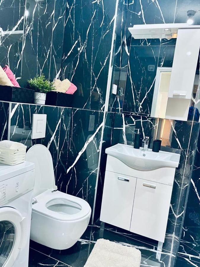 Apartmán Stan Na Dan Kozarska Dubica Bosanska Dubica Exteriér fotografie