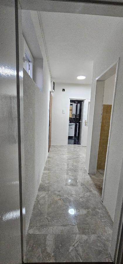 Apartmán Stan Na Dan Kozarska Dubica Bosanska Dubica Exteriér fotografie