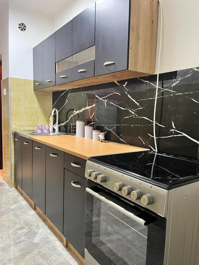 Apartmán Stan Na Dan Kozarska Dubica Bosanska Dubica Exteriér fotografie